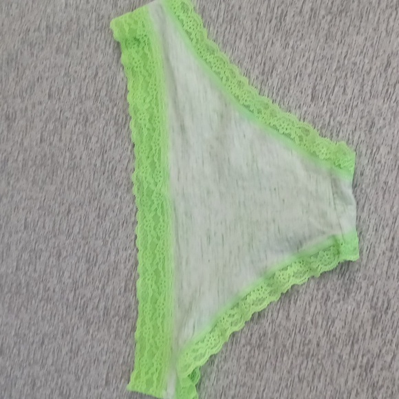 Vs panty bundle - Picture 3 of 7